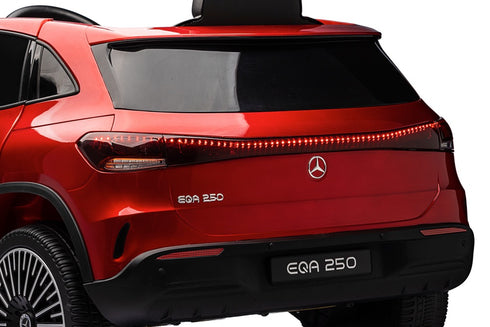 Mercedes-Benz EQA 250 - Rood