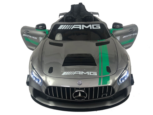 Mercedes Benz GT4 - Zilvergrijs